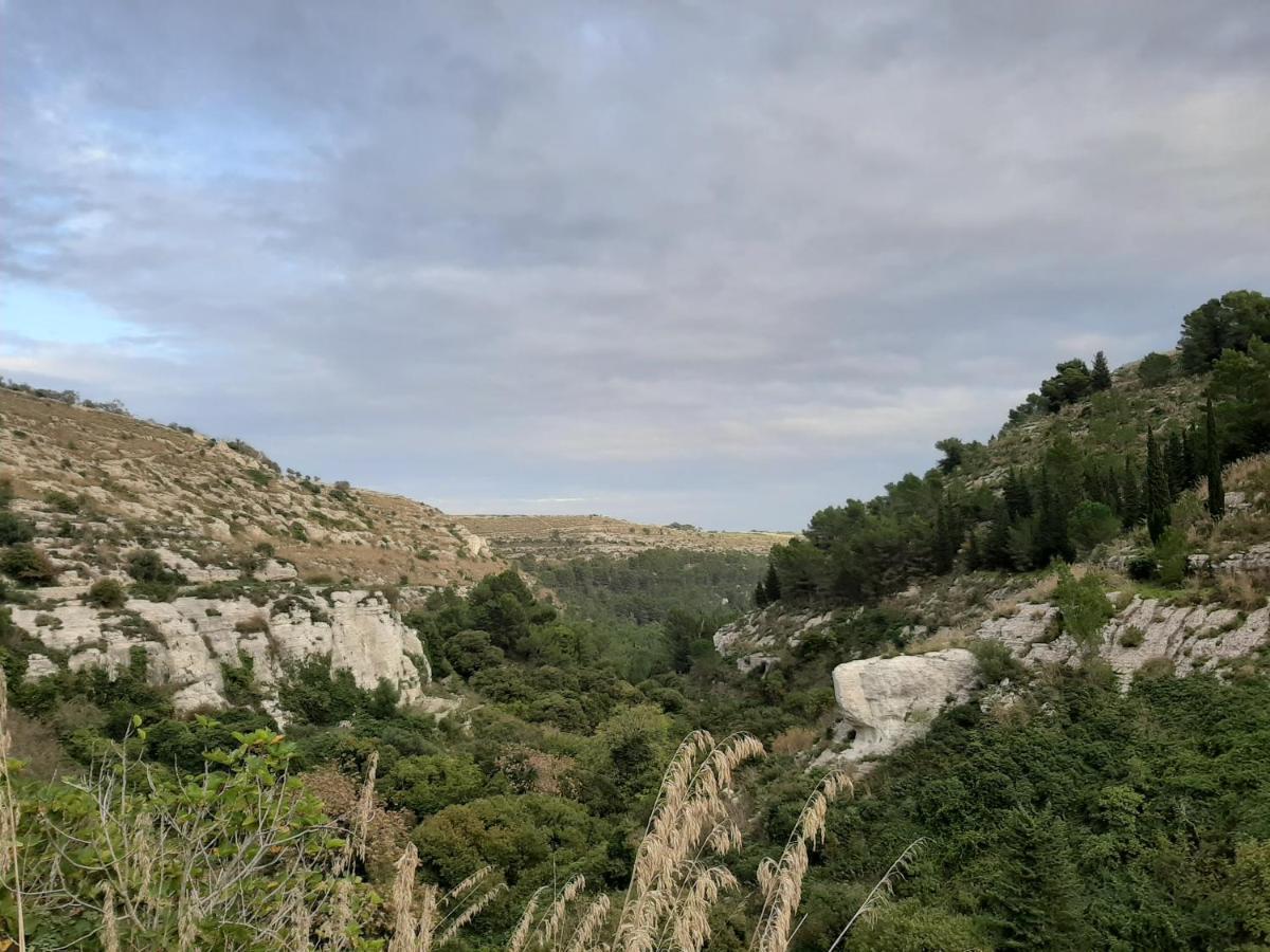 Pura Vida Barocca Hotel Ragusa Bagian luar foto