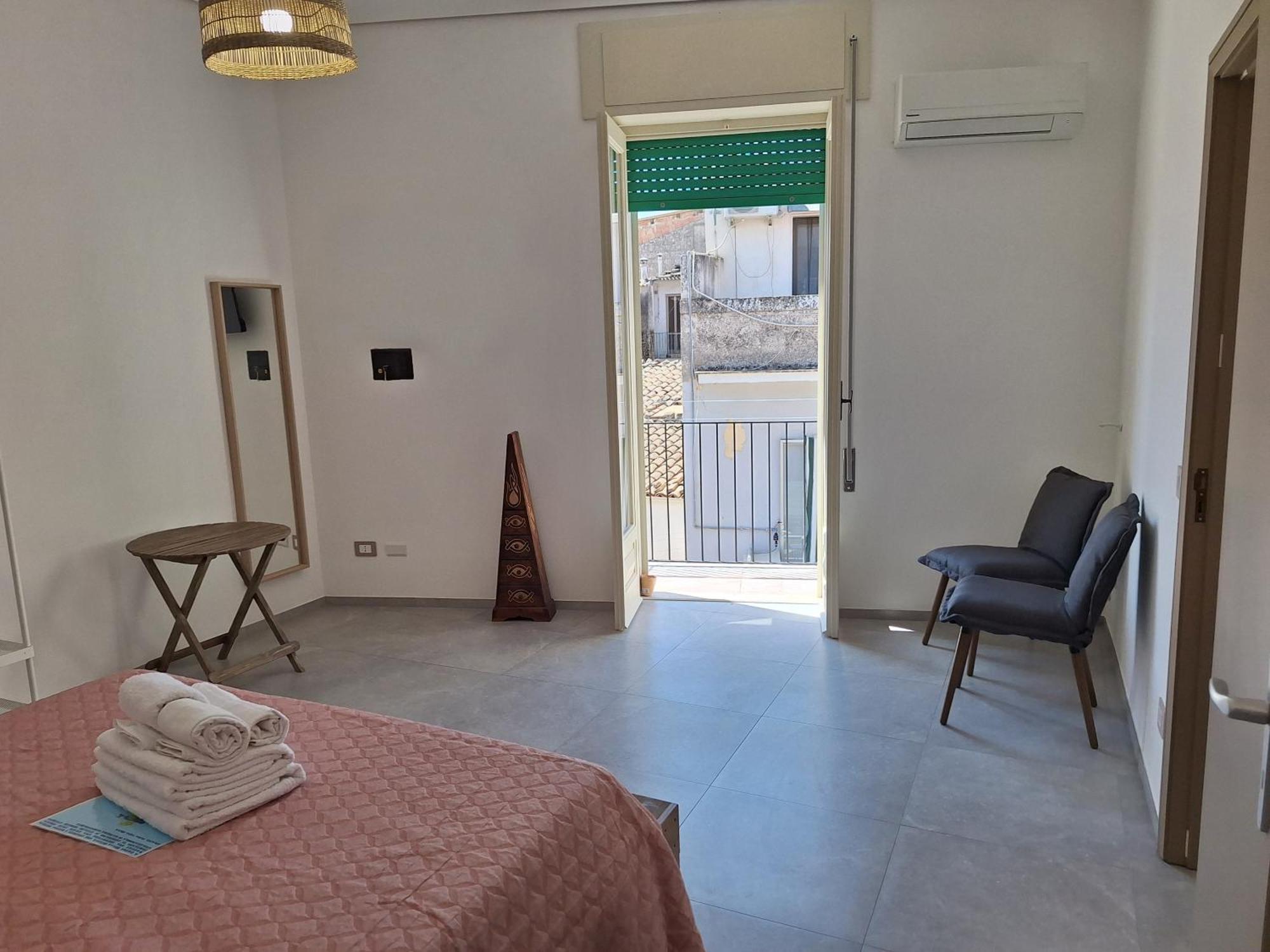 Pura Vida Barocca Hotel Ragusa Bagian luar foto