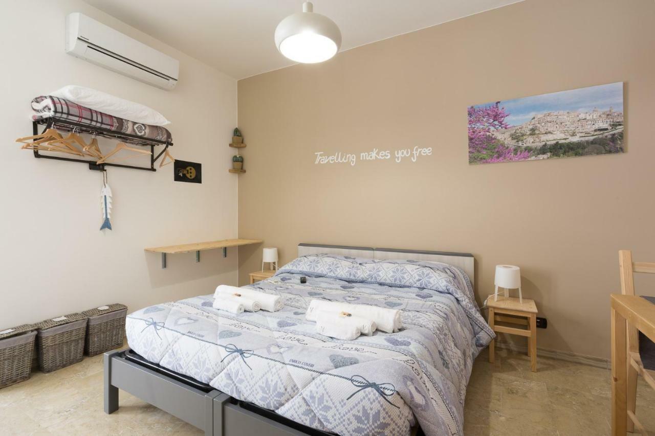 Pura Vida Barocca Hotel Ragusa Bagian luar foto
